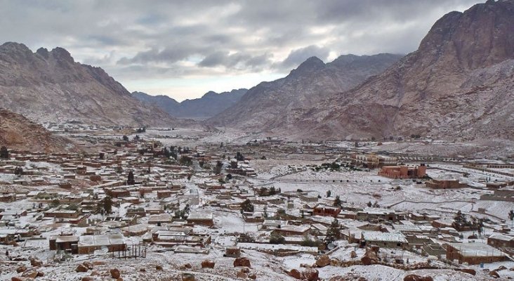 La nieve cubre la Península del Sinaí (Egipto)