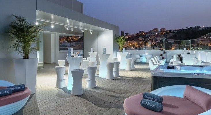 Barceló inaugura su tercer hotel en Gran Canaria | Foto: Stage Rooftop Bar del Occidental Las Palmas