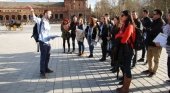 Los guías turísticos reivindican su labor ante un viajero que quiere saber más del destino| Foto: guia-turistico-interpretacion-ua.comage