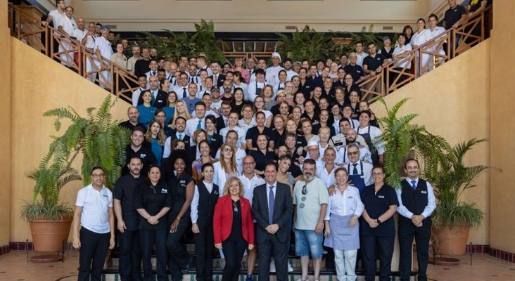 Los trabajadores, los héroes del hotel en cuarentena de Tenerife