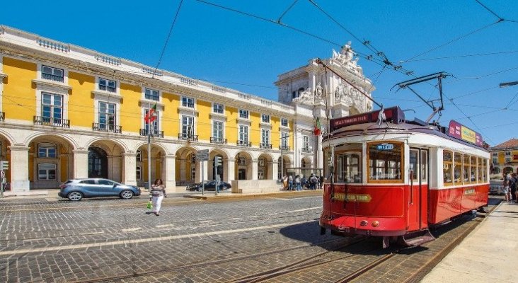 lisbon alfama