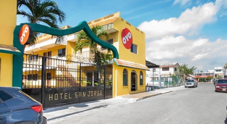 OYO Hotels ofrece 1.000 noches de alojamiento gratuito a los sanitarios de México | Foto: OYO Hotel San Jorge en Cancún- oyorooms.com