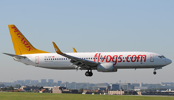 Cinco fans borrachos del Galatasaray provocan el desvío de un avión de Pegasus Airlines a Sarajevo