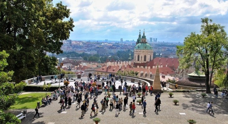 Turistas en Praga, República Checa