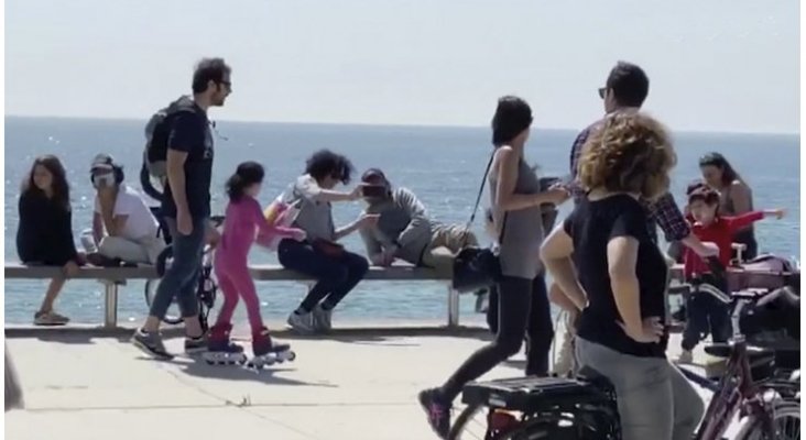 Aglomeraciones en playas y paseos de España en el primer día de desconfinamiento