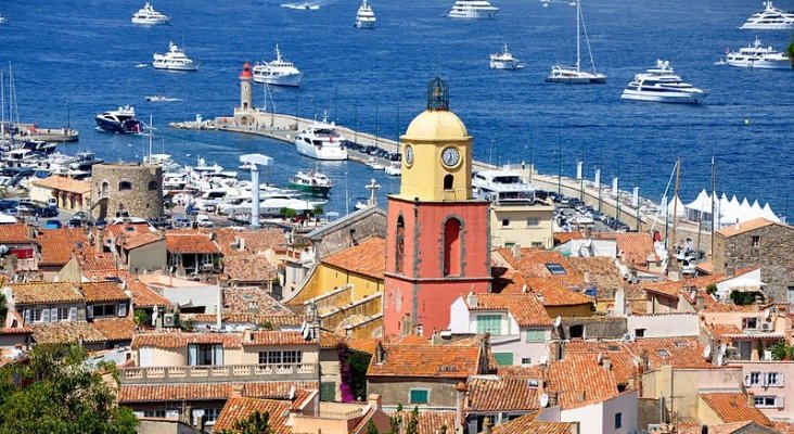 Francia implanta fórmulas para hacer que sus ciudadanos no veraneen en el extranjero| Foto: Saint-Tropez, Francia