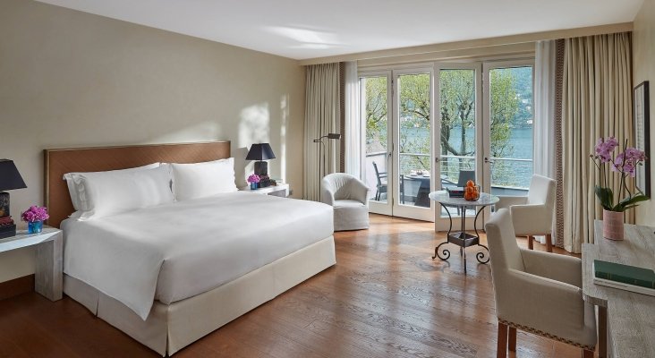 lake como room deluxe lake como room deluxe