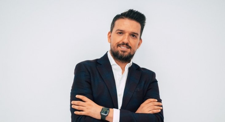 Yeyo Ballesteros, nuevo director de comunicación de Room Mate Group