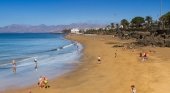 Playa Grande, Puerto del Carmen (Lanzarote)|Foto: Islas Canarias