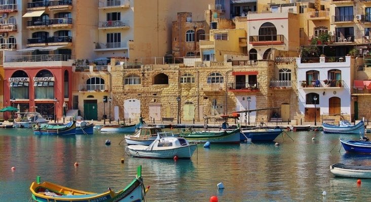 Malta prohíbe cualquier evento de más de 15 personas 