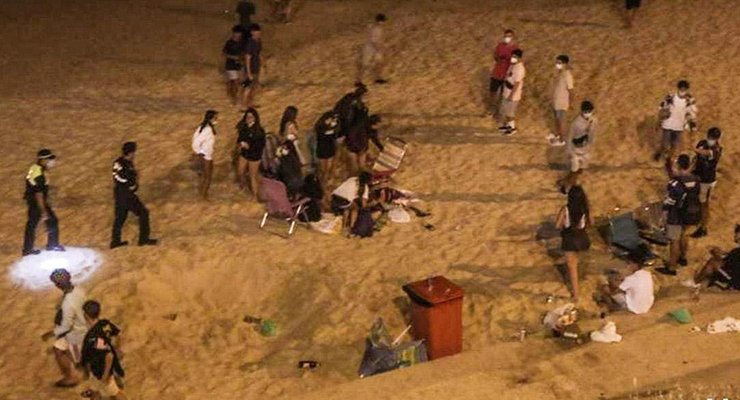 Marbella y Nerja imponen toque de queda en las playas | EP