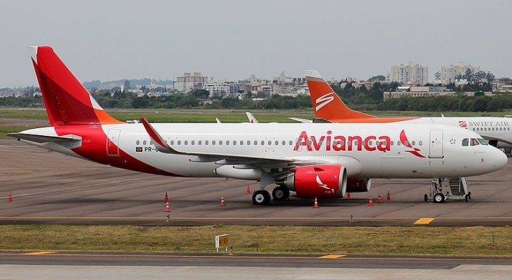 Colombia acude al rescate de su mayor aerolínea | Foto: Rafael Luiz Canossa (CC BY-SA 2.0)