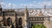 Más de un centenar de nuevos hoteles en desarrollo en Andalucía | Vista aérea de la ciudad de Sevilla