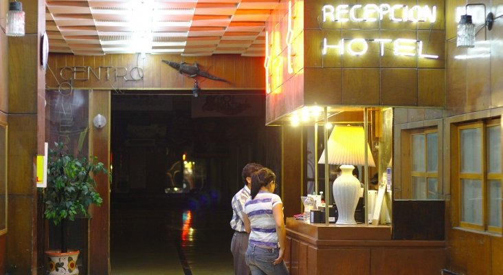 La ficha policial en los hoteles será digital para evitar contagios  | Foto: Marc Kjerland (CC BY-SA 2.0)