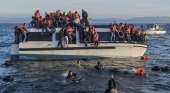 Canarias: ¿imagen de crisis social y migratoria? | Foto: Refugiados sirios e iraquíes llegando a Lesbos en 2016 Ggia (CC BY-SA 4.0)