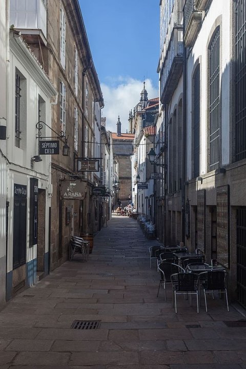 Rúa da Raíña, Santiago de Compostela
