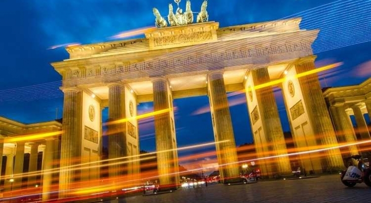 La tercera ayuda puente del Gobierno satisface a la industria de viajes alemana
