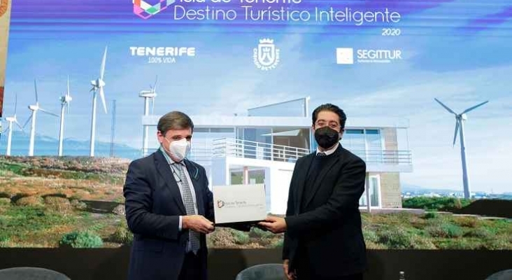 Tenerife se convierte en Destino Turístico Inteligente |Foto: Pedro Martín, presidente del Cabildo de Tenerife y Enrique Martínez, presidente de SEGITTUR