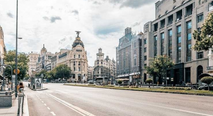 Madrid comenzará a hacer pruebas de antígenos en sus hoteles esta semana