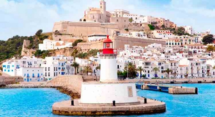 Ibiza cierra la hostelería y la patronal alerta de cierres definitivos si no llegan ayudas urgentes