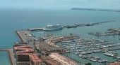 Cae al mar un turista que iba en un crucero rumbo a Alicante