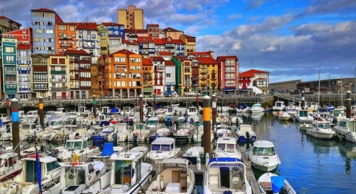 Puerto de Bermeo, en Vizcaya