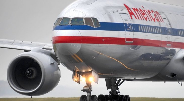 American Airlines factura y pierde los restos mortales de