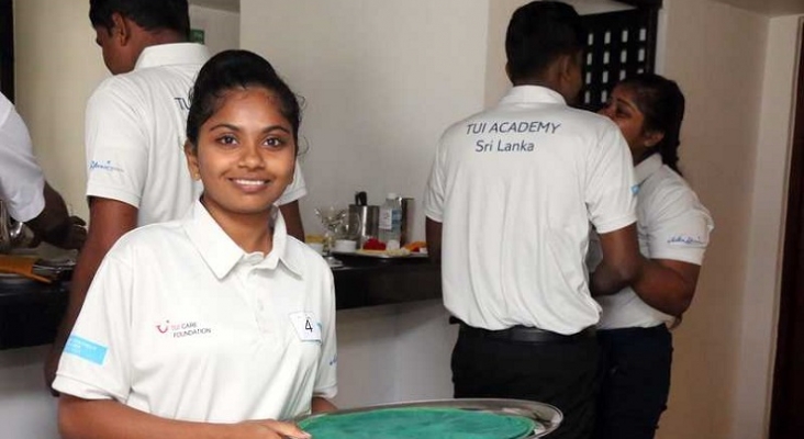 Estudiantes de la TUI Academy en Sri Lanka