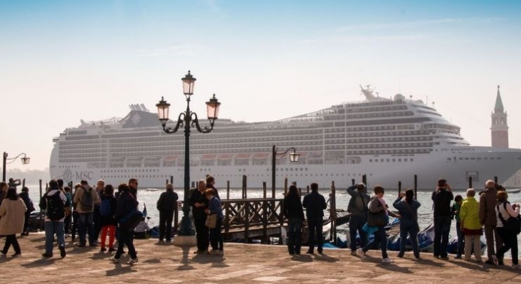 Destinos turísticos se replantean renunciar al negocio de cruceros tras el parón de la pandemia