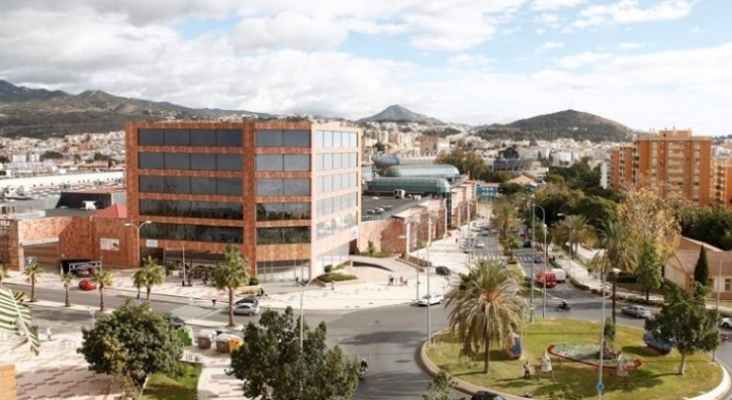 Urbanismo da permiso para la construcción de un hotel dentro del centro comercial Rosaleda (Málaga) | Imagen renderizada del proyecto | Sercotel Hotel Group