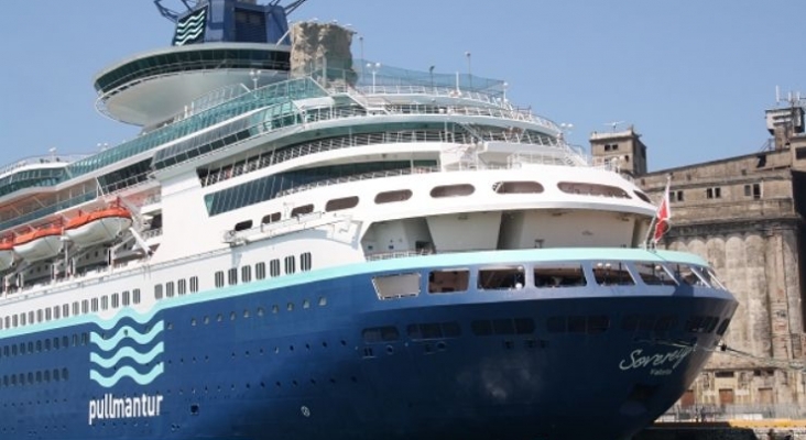 Pullmantur llega a un acuerdo para despedir al 95% de su plantilla