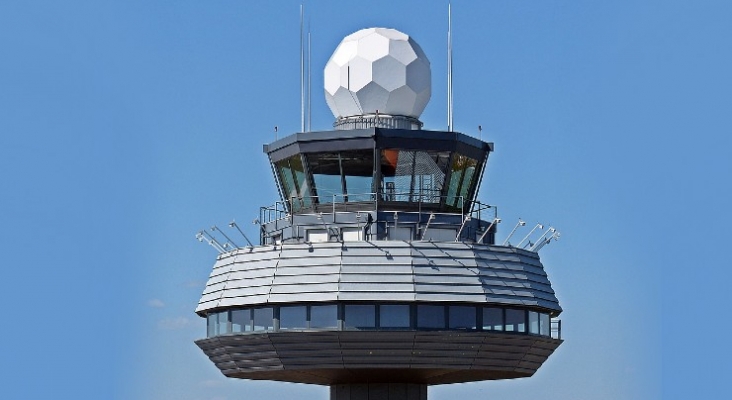 ENAIRE pone en servicio en la isla de Fuerteventura un nuevo radar para mejorar la vigilancia del tráfico aéreo ENAIRE pone en servicio en la isla de Fuerteventura un nuevo radar para mejorar la vigilancia del tráfico aéreo