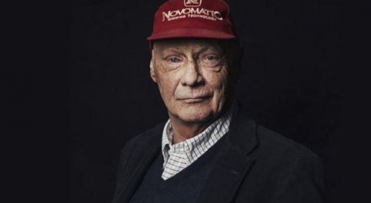 Hackers roban miles de euros de la aerolínea del piloto Niki Lauda