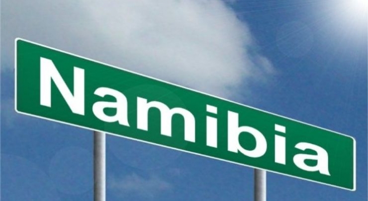 Campaña conjunta de Best Reisen, Chamäleon, Air Namibia y Panasonic para promocionar Namibia Campaña conjunta de Best Reisen, Chamäleon, Air Namibia y Panasonic para promocionar Namibia