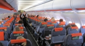 easyJet “permitirá” a sus clientes 'Standard' llevar un equipaje en cabina 