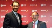 Luis Gallego, presidente de Iberia, y Jorge Garbajosa, presidente de la Federación Española de Baloncesto