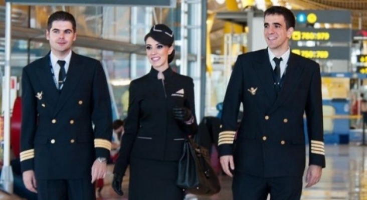 La aerolínea Privilege busca Capitanes