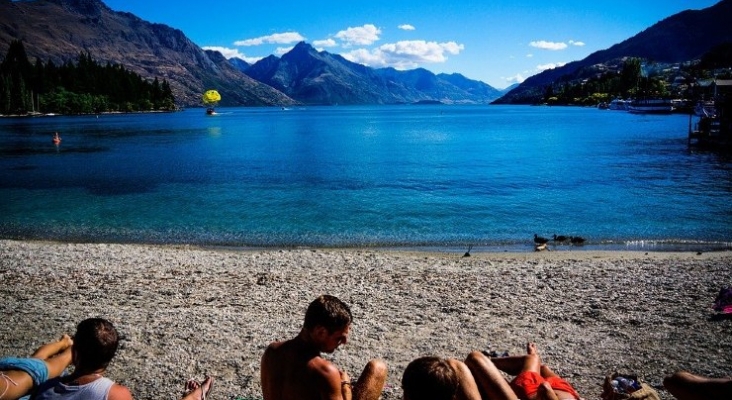 Nueva Zelanda no puede hacer frente a su boom turístico