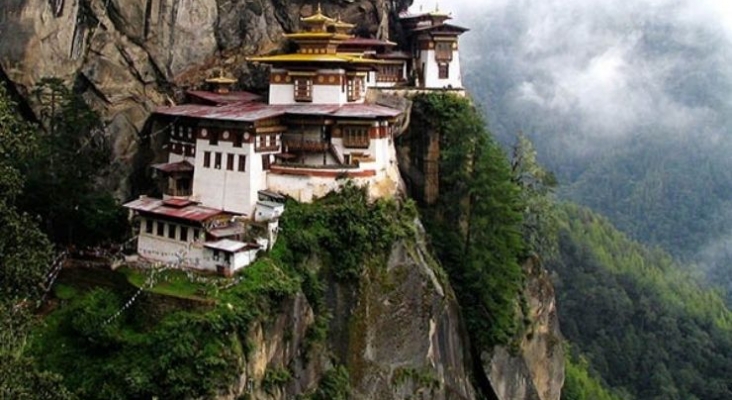 Bután, un país donde la felicidad del turista es la máxima prioridad