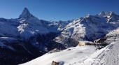 Jet2.com asegura el flujo de esquiadores a Los Alpes