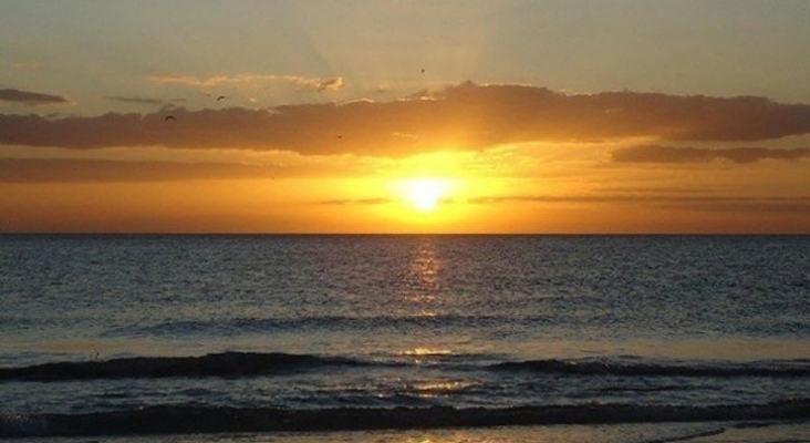 ¿Una hora más de sol en Baleares?