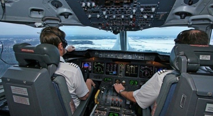 Iberia abre un proceso de selección para contratar 50 pilotos