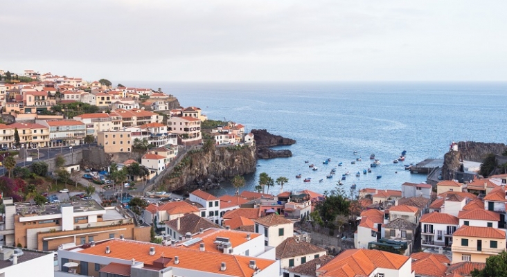 Madeira (Portugal) ofrece PCR gratuitas a los turistas | Foto: Diego Delso (CC BY-SA 4.0)