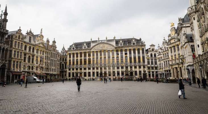 Evacúan la estación de trenes y la Grand Place de Bruselas por una explosión