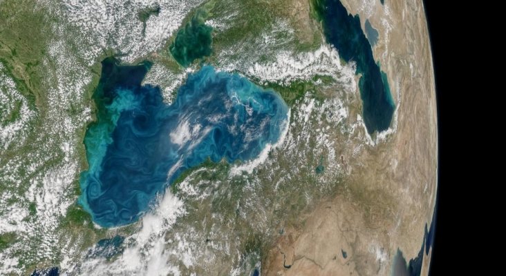 El Mar Negro cambia de color a Turquesa