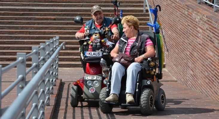 Turistas en silla de ruedas | Berlín lanza una app para el turismo accesible