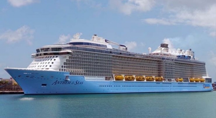 Royal Caribbean encarga la construcción de un crucero que funcionará con gas licuado