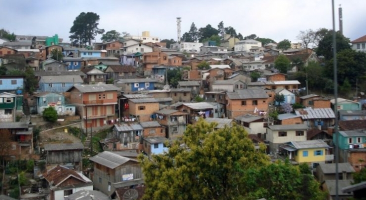 Los vecinos de las favelas de Río de Janeiro ofrecen sus casas a los turistas que acudan a los Juegos Olímpicos Los vecinos de las favelas de Río de Janeiro ofrecen sus casas a los turistas que acudan a los Juegos Olímpicos