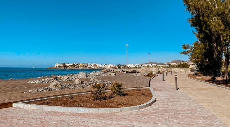 Paseo marítimo que une El Pajar y El Puerto de Arguineguín