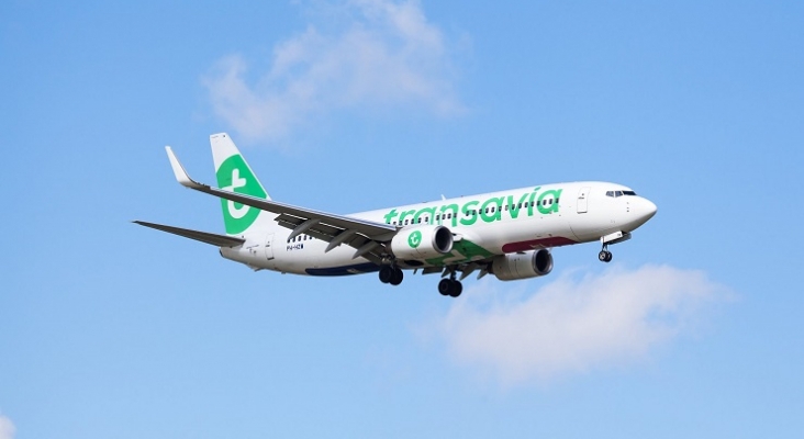 Avión Transavia